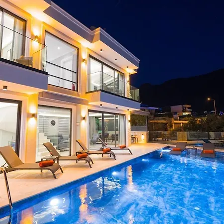 Moonset Kalkan Kaş